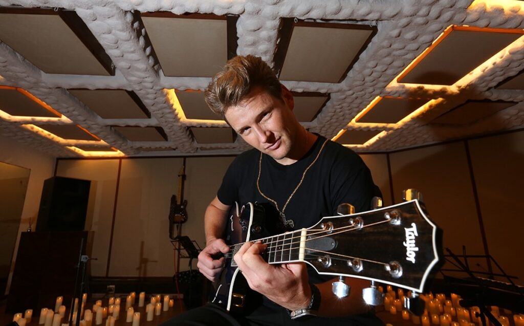 WhatsApp Image 2025-11-08 at 21.36.33