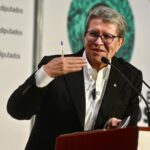 Ricardo Monreal acude a Palacio Nacional para revisar agenda legislativa con Sheinbaum