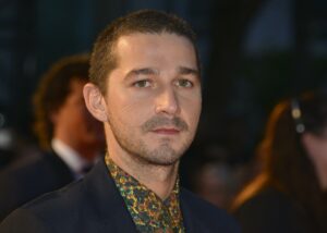 Shia LaBeouf se declara culpable de agredir a dos hombres durante una pelea en un bar