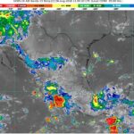 La onda tropical número 25 se desplazará sobre el sureste mexicano